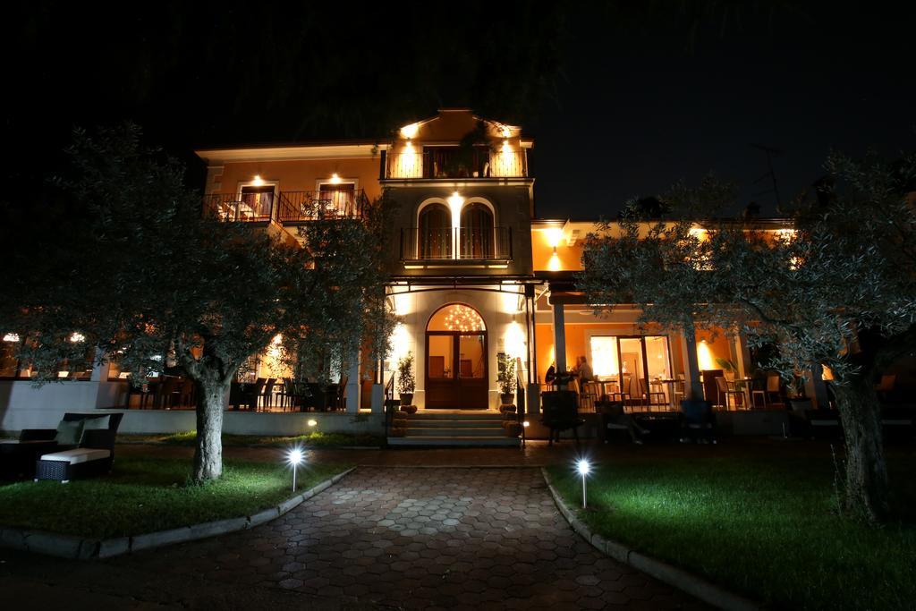 רוביני Villa Dobravac Wine Estate מראה חיצוני תמונה