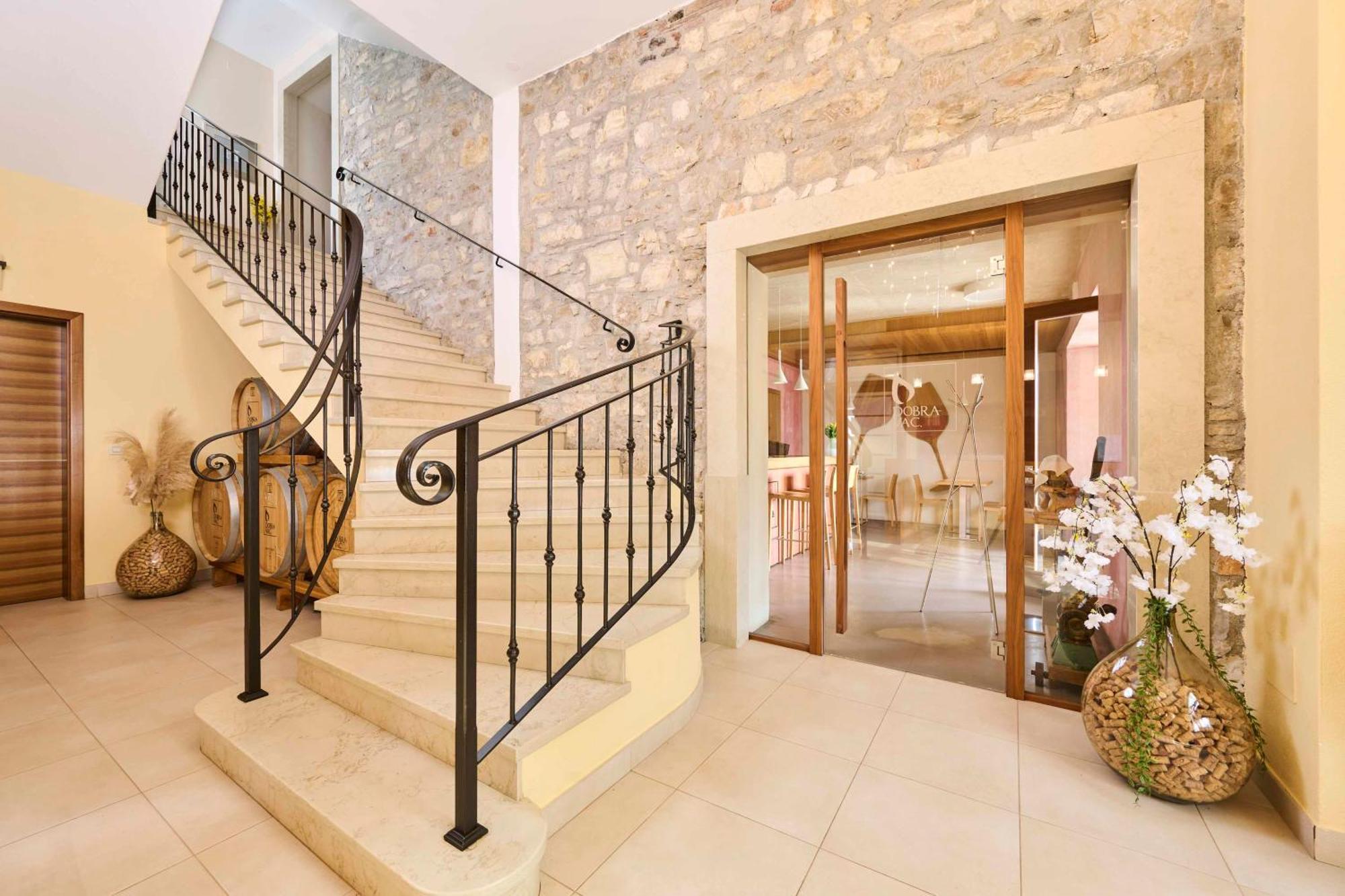 רוביני Villa Dobravac Wine Estate מראה חיצוני תמונה